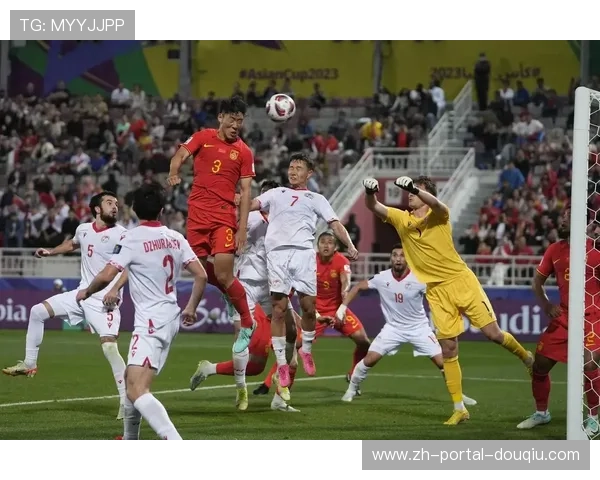 点球大战失利后,中国犀旺队小将邵明震头球破门瞬间 点球大战失利后,中国犀旺队小将邵明震头球破门瞬间